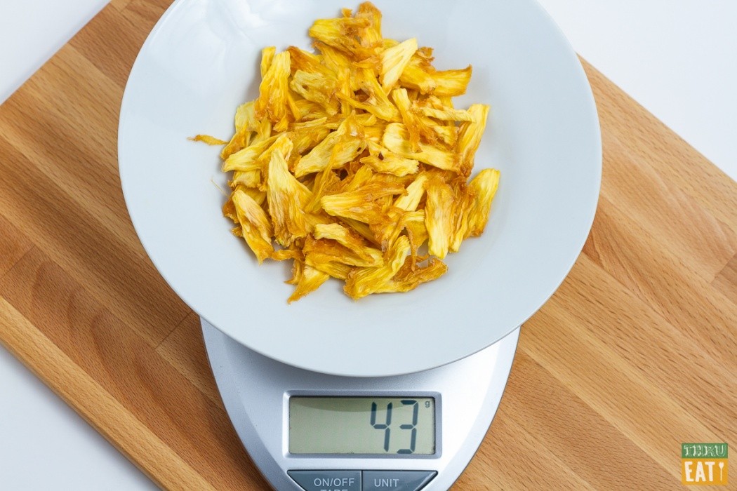 dehydrated pineapple on food scale