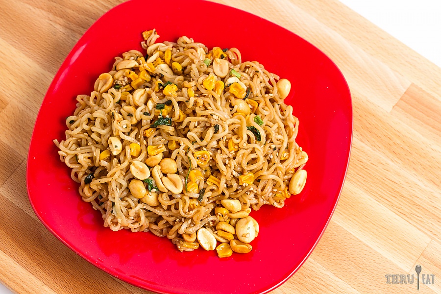 spicy sesame noodles with basil and peanuts