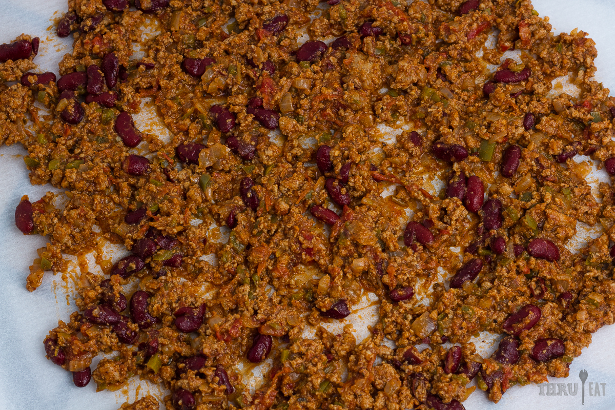 turkey chili on a dehydrator tray